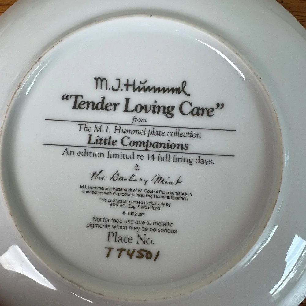 Hummel Little Companions Plate Set of 5 1992 Stormy Weather Surprise